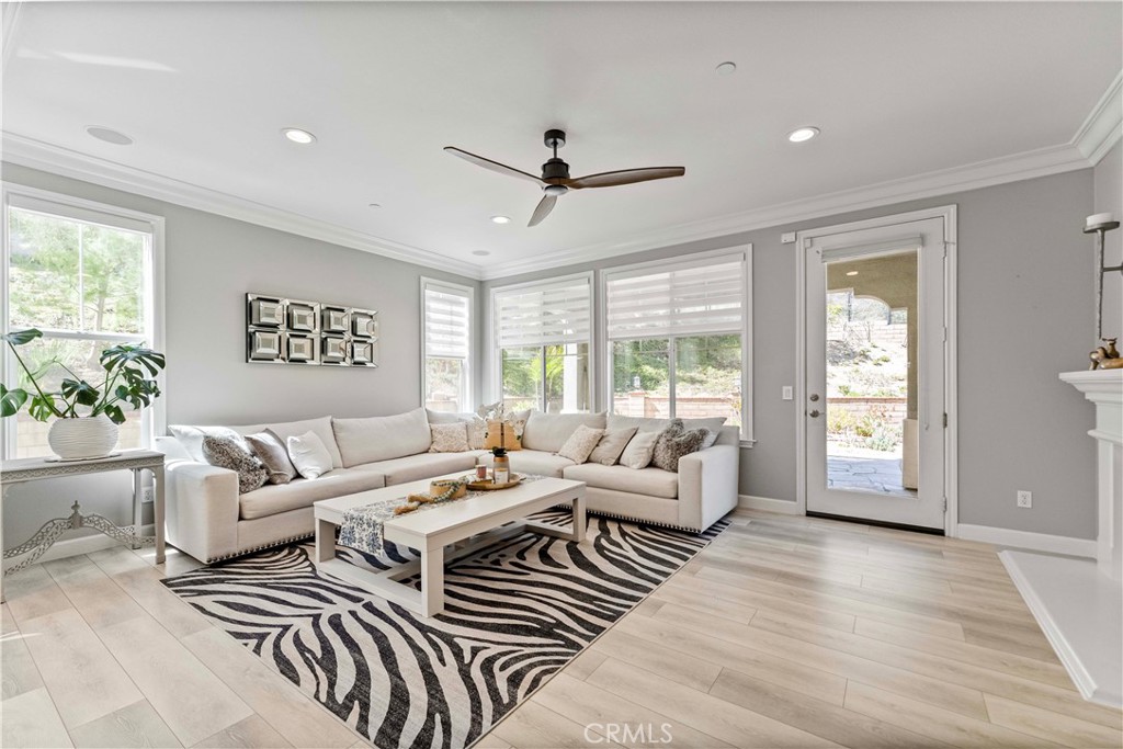 3905 Elderberry Circle Corona, CA 92882 - Photo 17 of 70