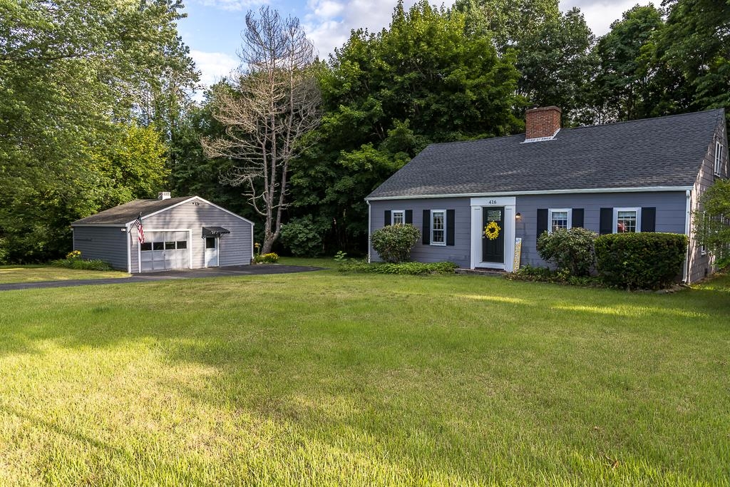 416 Middle Road Brentwood, NH 03833 - Photo 2 of 31