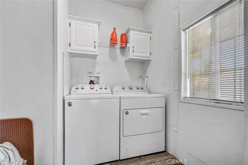 1051 Site Drive, Unit 51 Brea, CA 92821 - Photo 13 of 32 a bathroom with a sink and a mirror