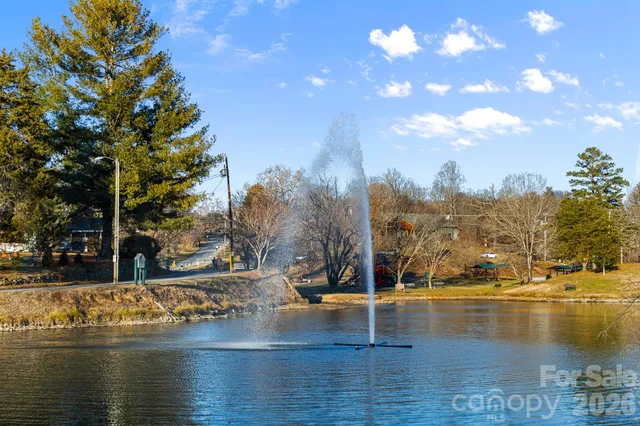 $450,000 | 5 Yarrow Meadow Road, Weaverville, NC 28787