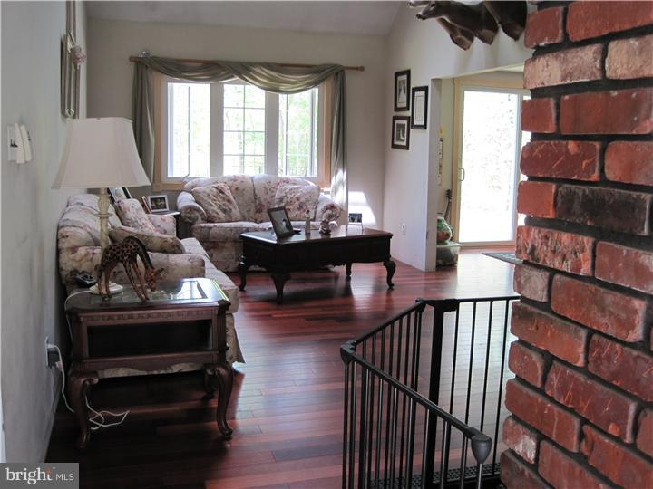 452 Carranza Road Tabernacle, NJ 08088 - Photo 4 of 13 Living Room