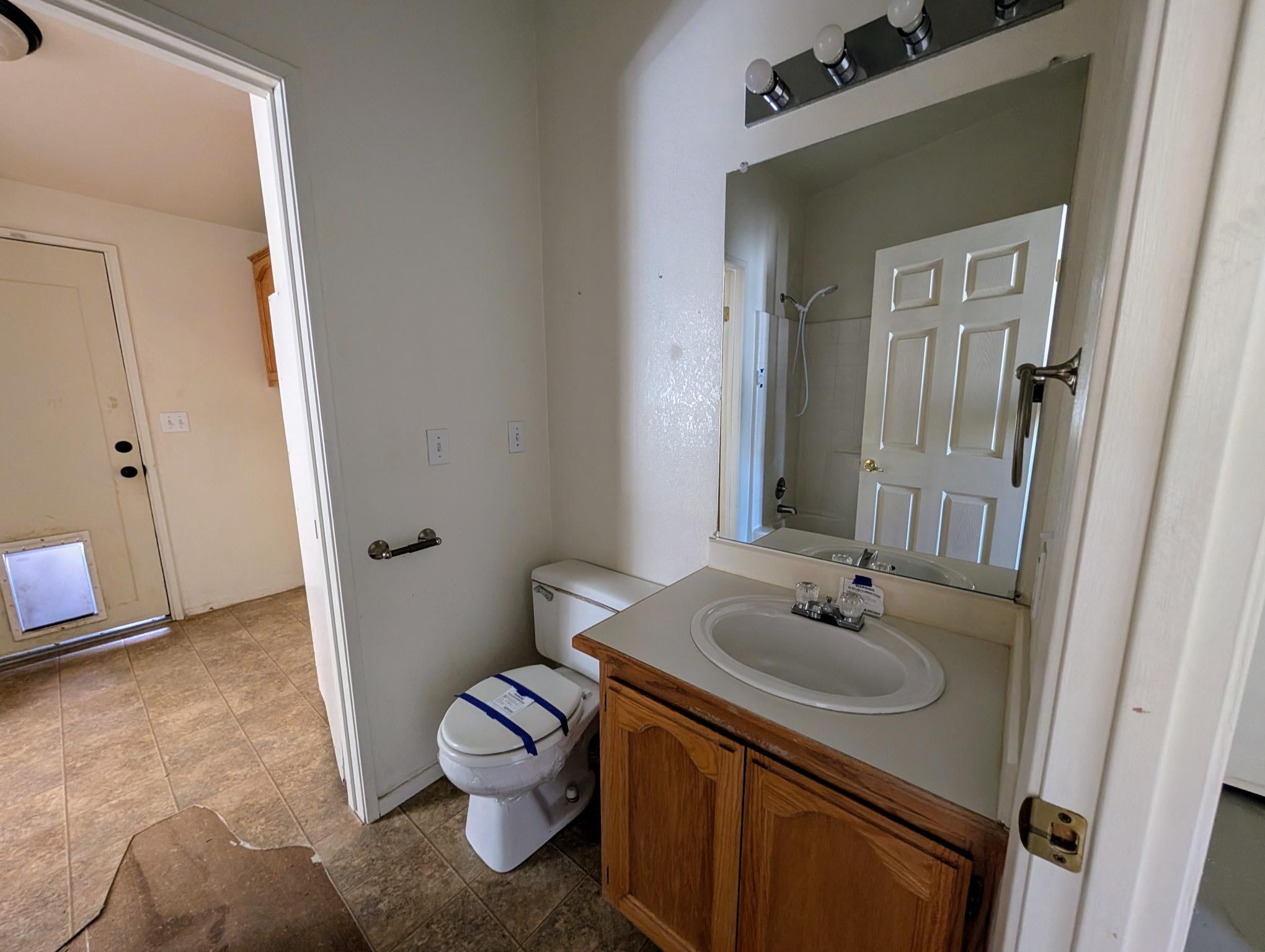 555 Freeman Road, Unit 67 Central Point, OR 97502 - Photo 19 of 39 PXL_20250703_184404390.MP