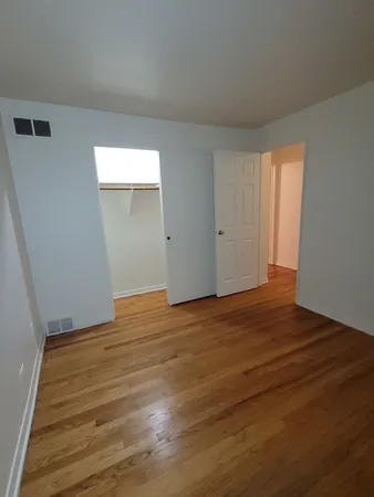 $1,900 | 4643 Church Street, Unit C, Skokie, IL 60076