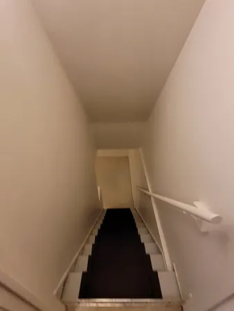 $1,900 | 4643 Church Street, Unit C, Skokie, IL 60076