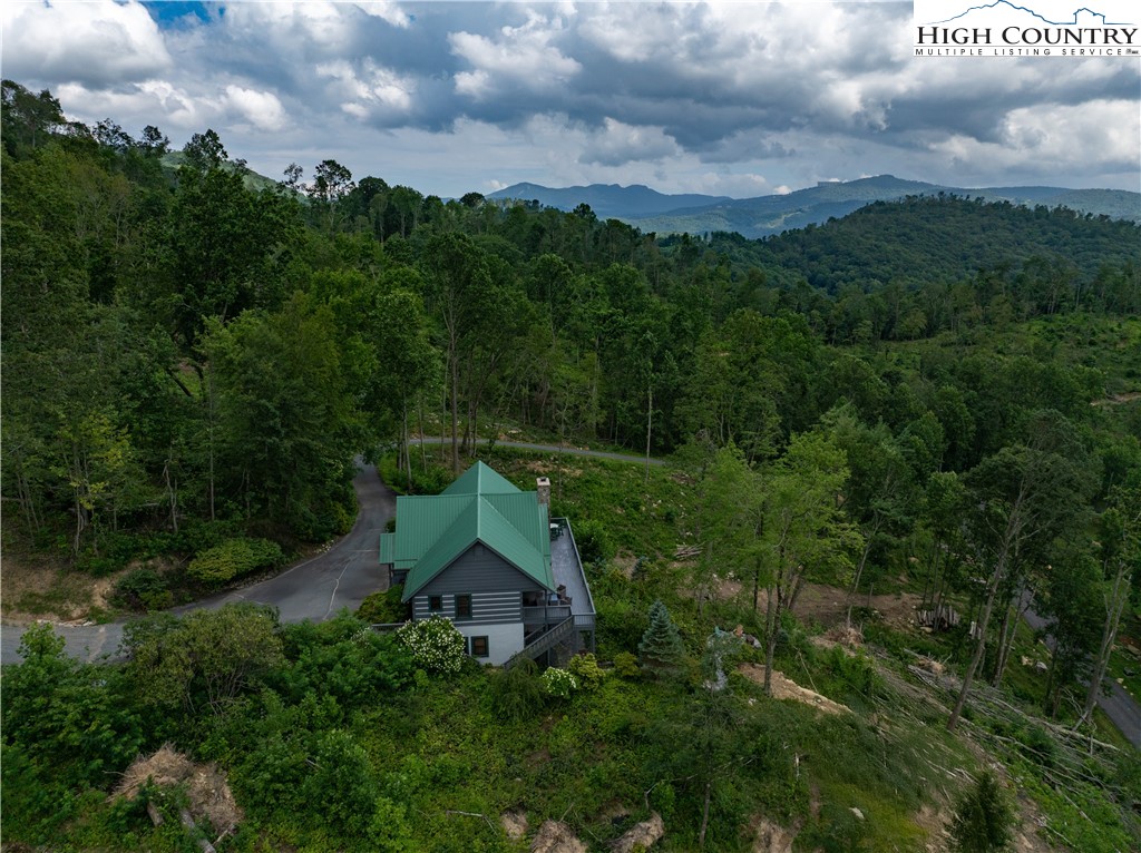 885 John Erwin Road Banner Elk, NC 28604 - Photo 49 of 50 an aerial view of a house
