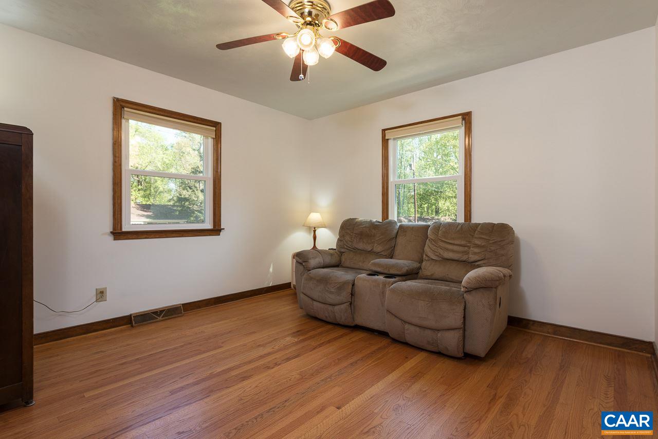 1423 Forest Ridge Road Charlottesville, VA 22903 - Photo 9 of 22 Hardwoods, great light, overhead fan