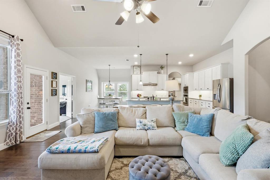 5201 Ruger Lane McKinney, TX 75071 - Photo 11 of 40