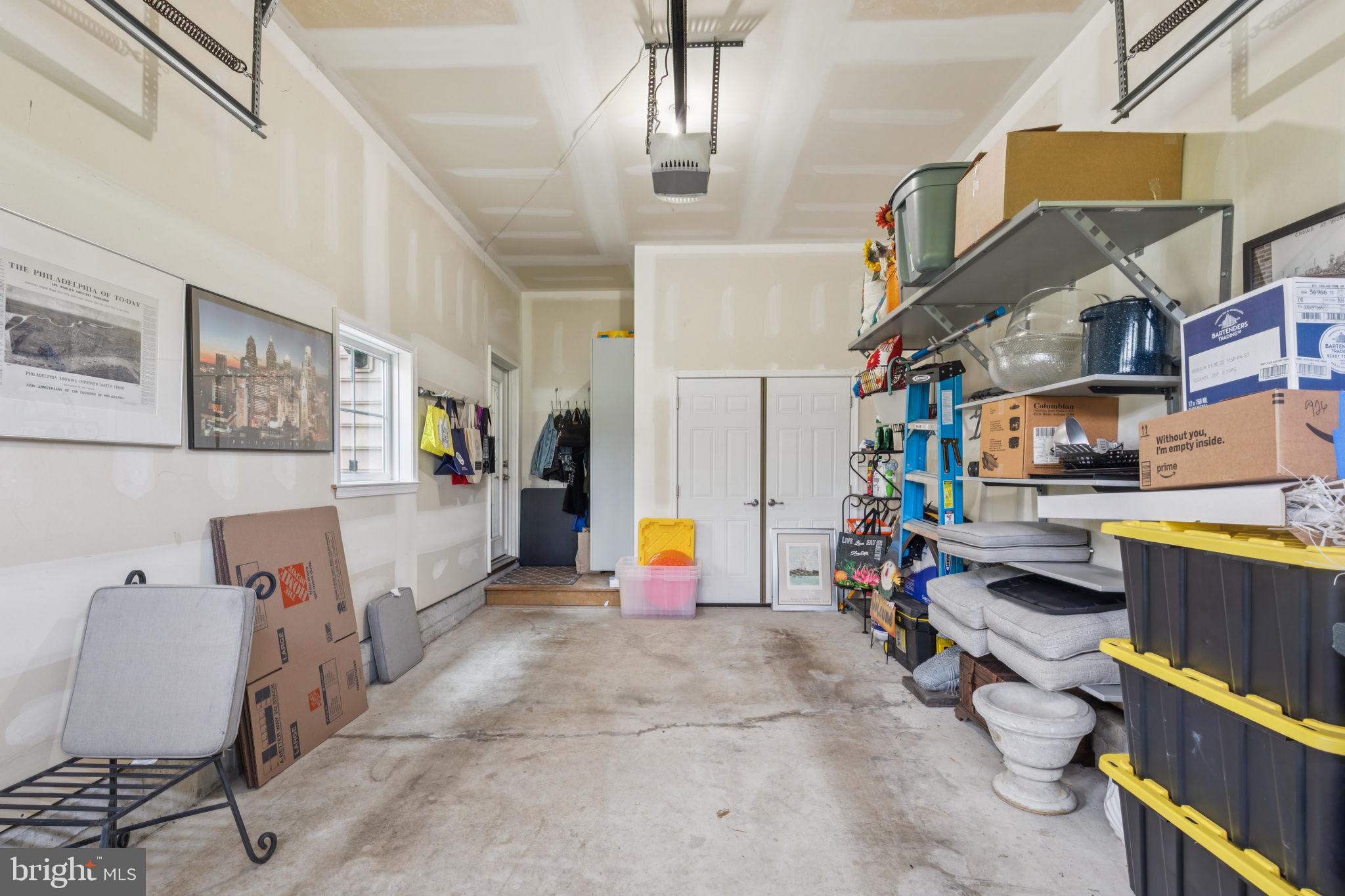 2303 Roma Drive Philadelphia, PA 19145 - Photo 32 of 80 Garage