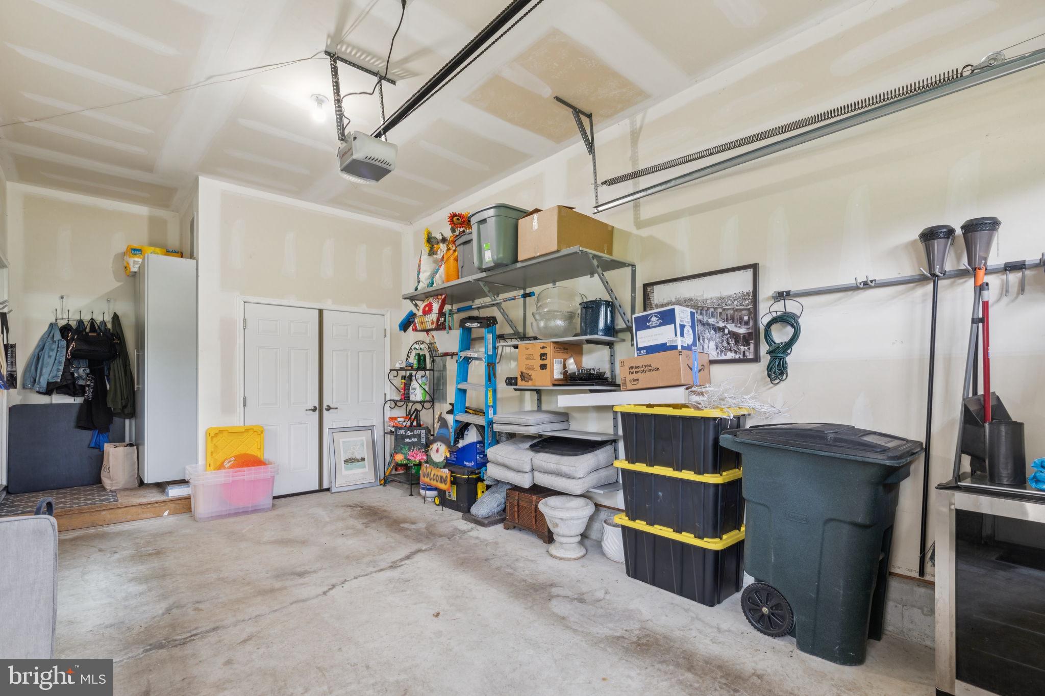 2303 Roma Drive Philadelphia, PA 19145 - Photo 33 of 80 Garage