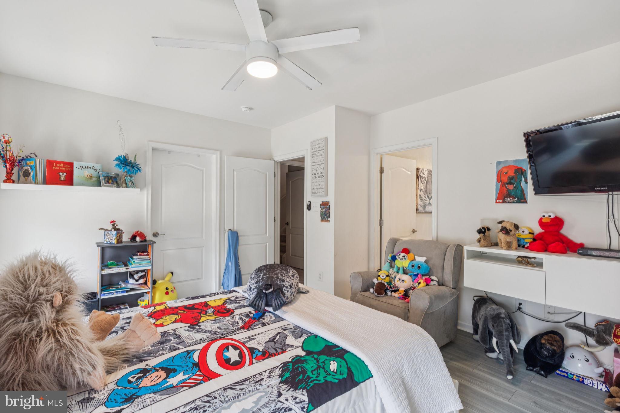 2303 Roma Drive Philadelphia, PA 19145 - Photo 48 of 80 Bedroom 3