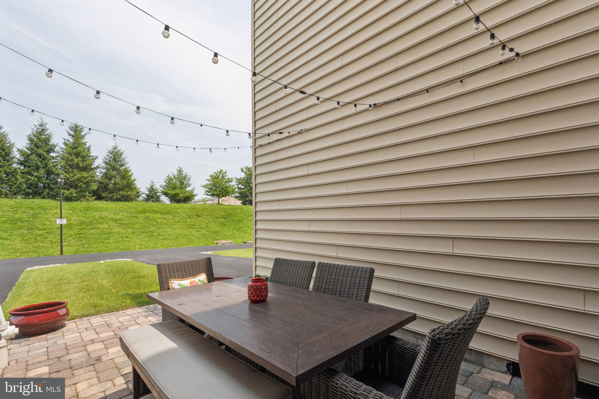 2303 Roma Drive Philadelphia, PA 19145 - Photo 7 of 80 Back Padio