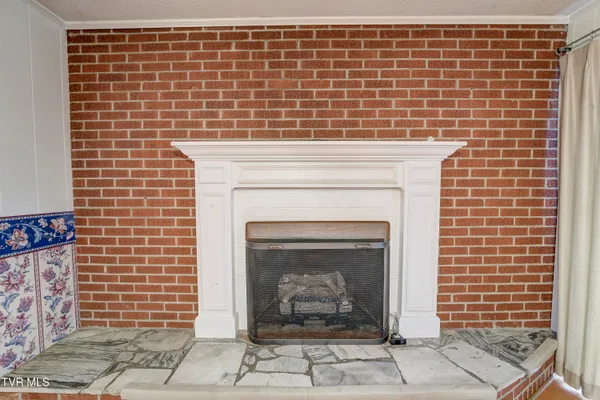 $319,900 | 206 Sycamore Street, Erwin, TN 37650