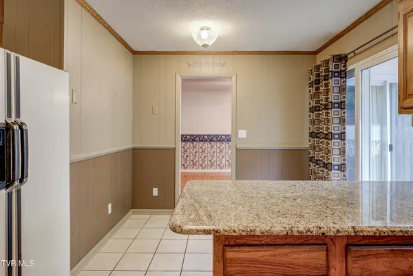 $319,900 | 206 Sycamore Street, Erwin, TN 37650