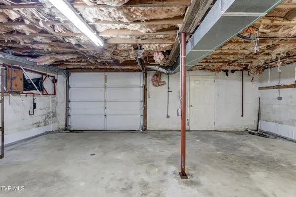 $319,900 | 206 Sycamore Street, Erwin, TN 37650