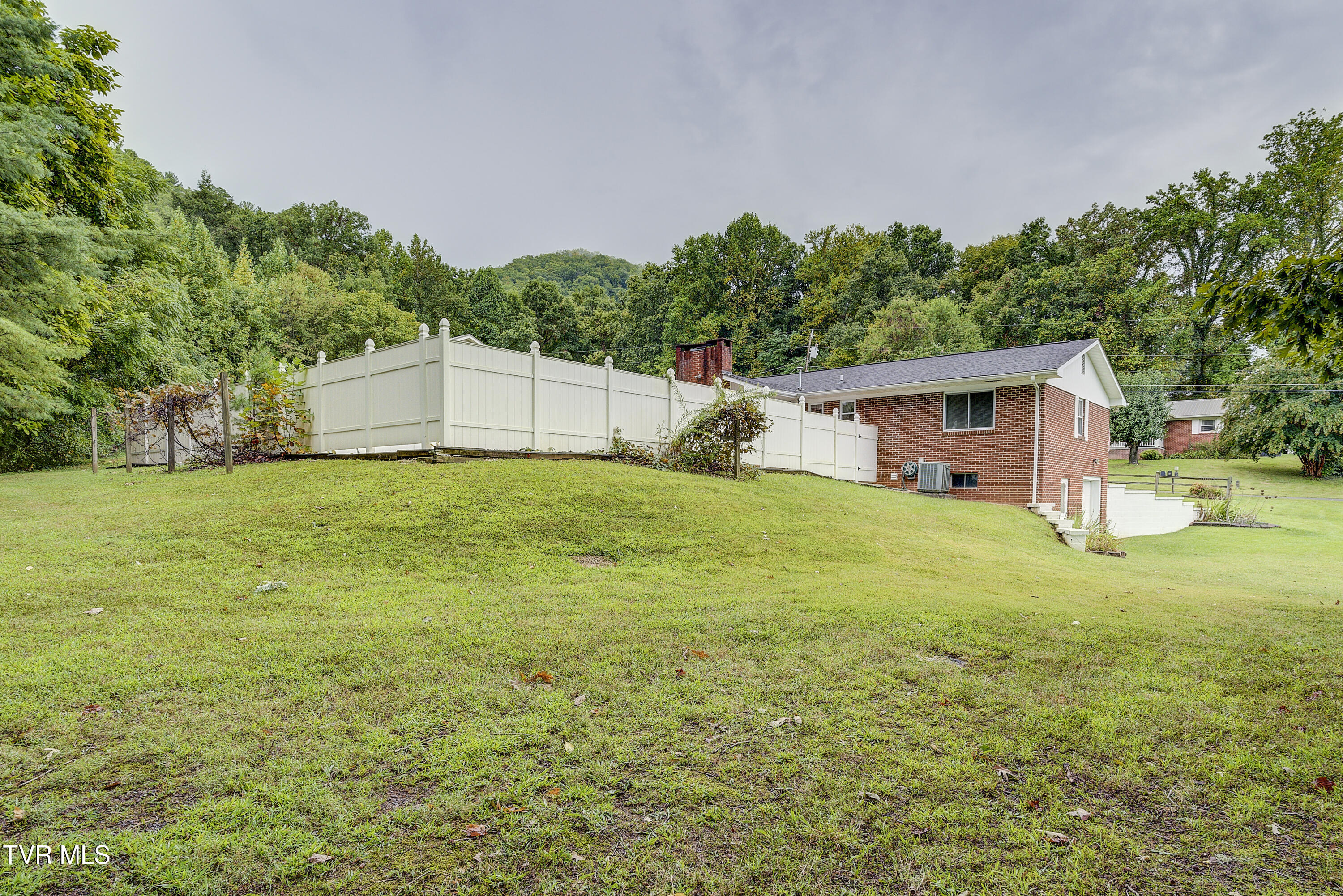 206 Sycamore Street Erwin, TN 37650 - Photo 49 of 61 Sycamore-47