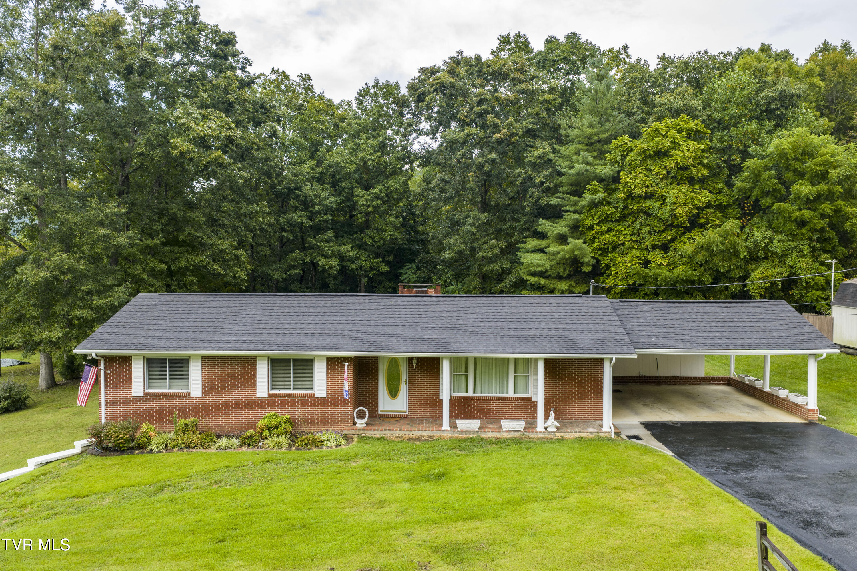 206 Sycamore Street Erwin, TN 37650 - Photo 52 of 61 Sycamore-aerials-1