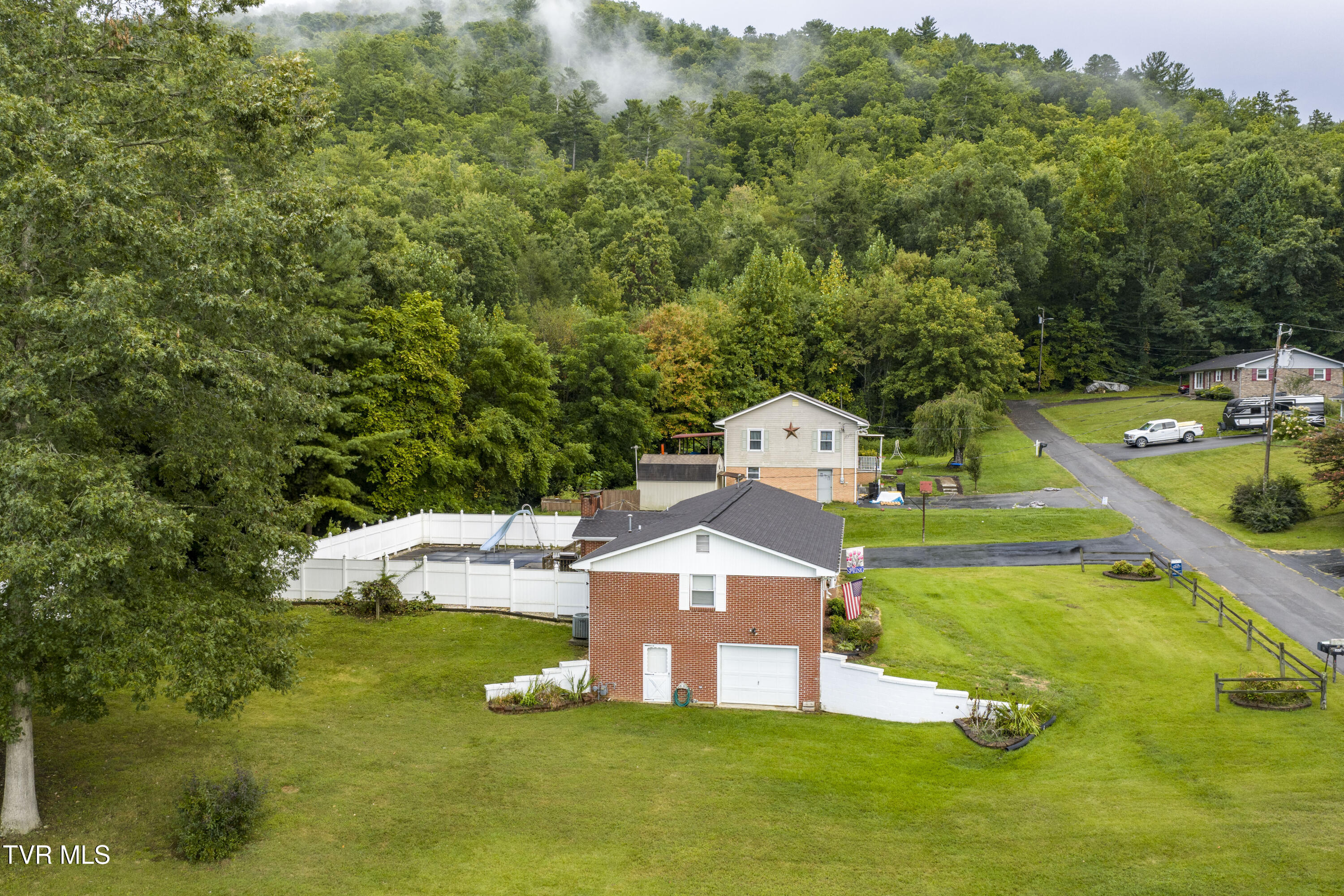 206 Sycamore Street Erwin, TN 37650 - Photo 55 of 61 Sycamore-aerials-3