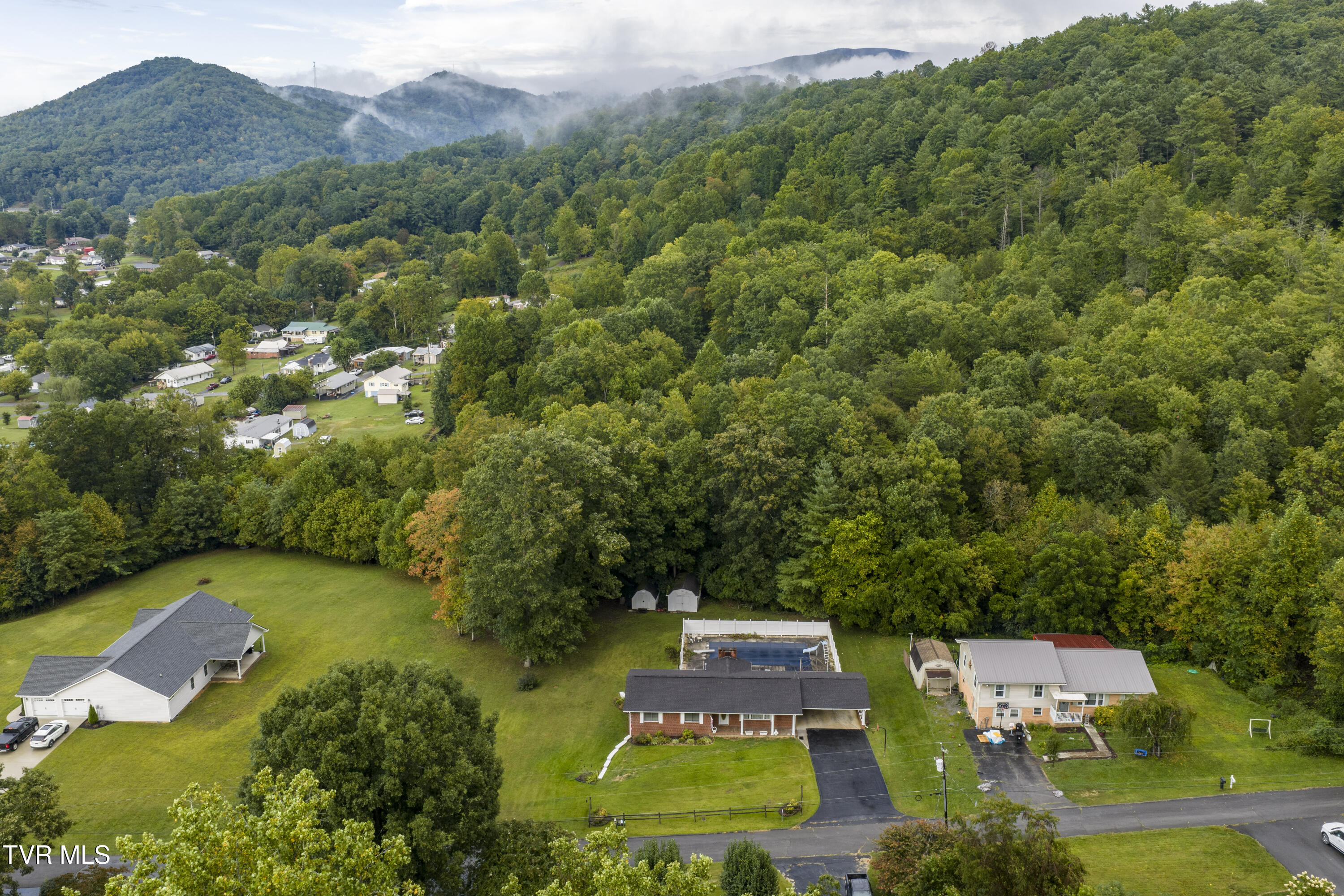 206 Sycamore Street Erwin, TN 37650 - Photo 60 of 61 Sycamore-aerials-8
