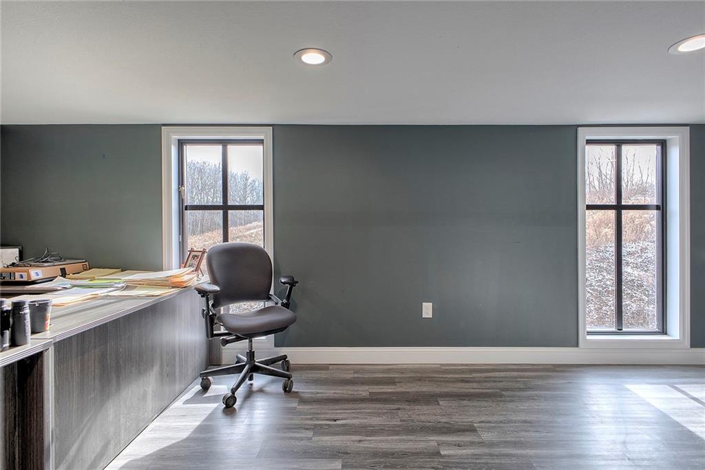 2084 Boquet Road Jeannette, PA 15644 - Photo 30 of 49