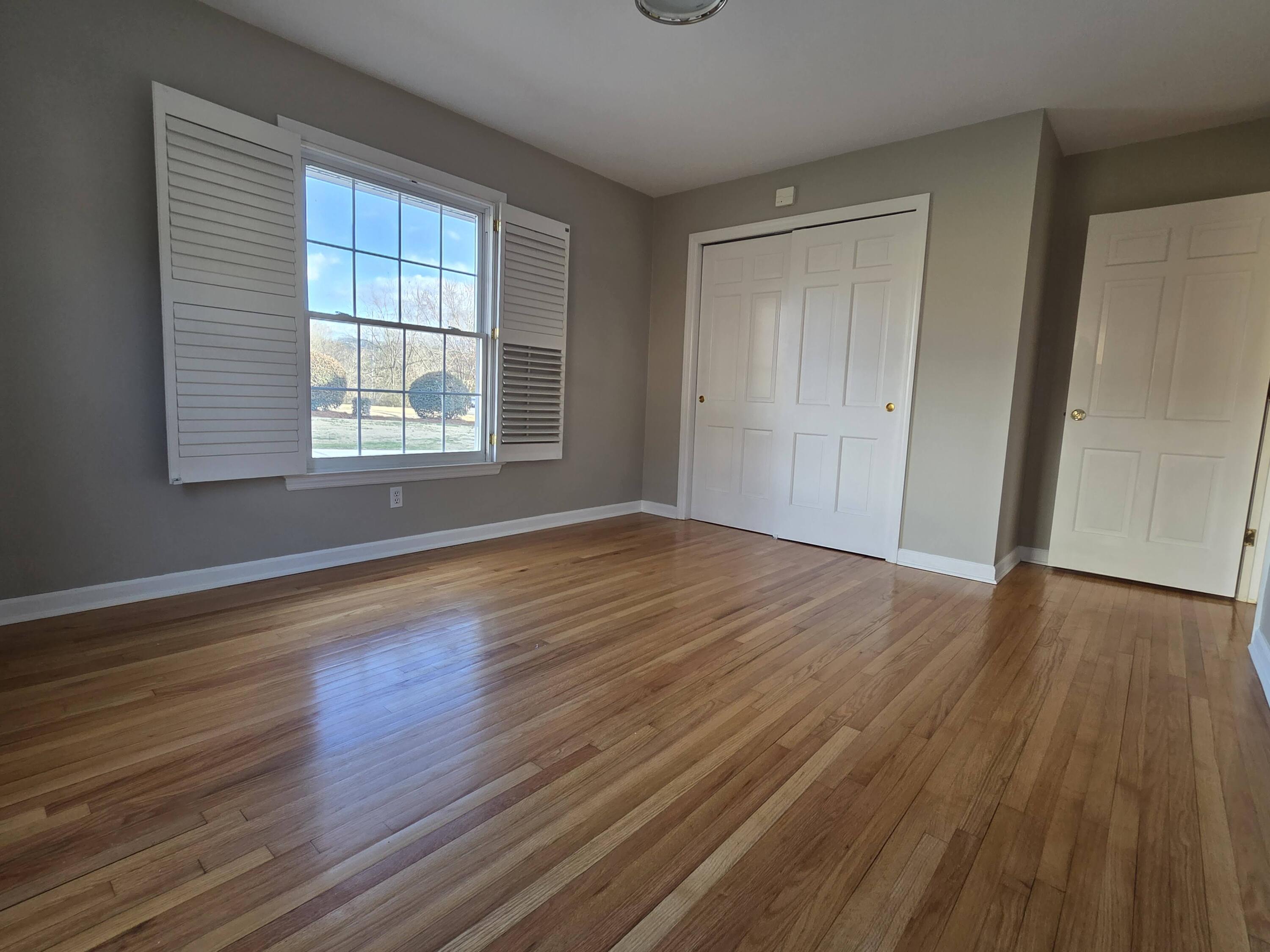 101 Masters Road Hixson, TN 37343 - Photo 13 of 31 20260222_171450