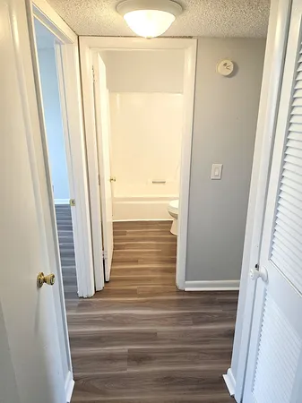 $1,200 | 3728 Village Trail, Nashville, TN 37207
