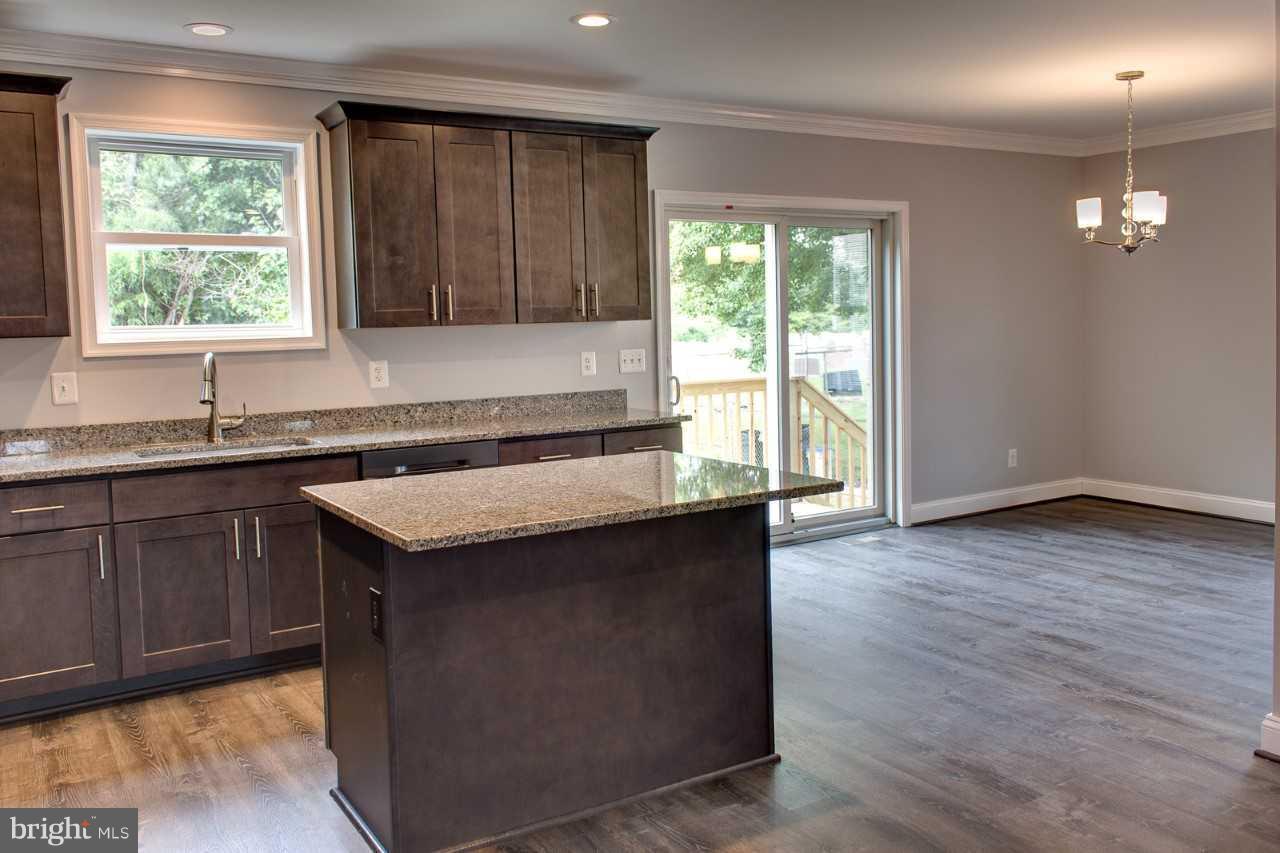 106 German Hill Road Baltimore, MD 21222 - Photo 11 of 29 View of the Kitchen Dining Area