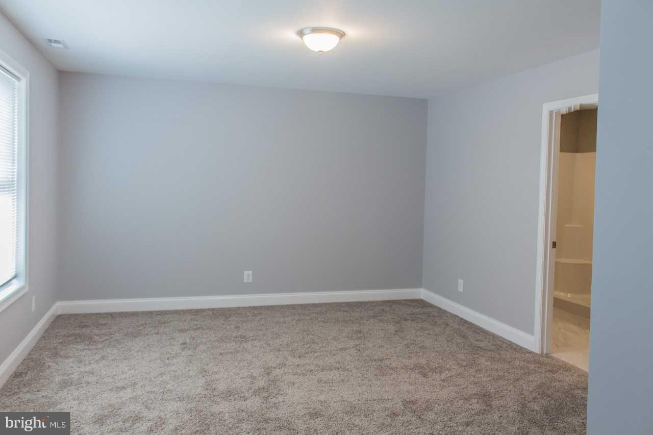 106 German Hill Road Baltimore, MD 21222 - Photo 20 of 29 New Carpeting and Freshly Painted