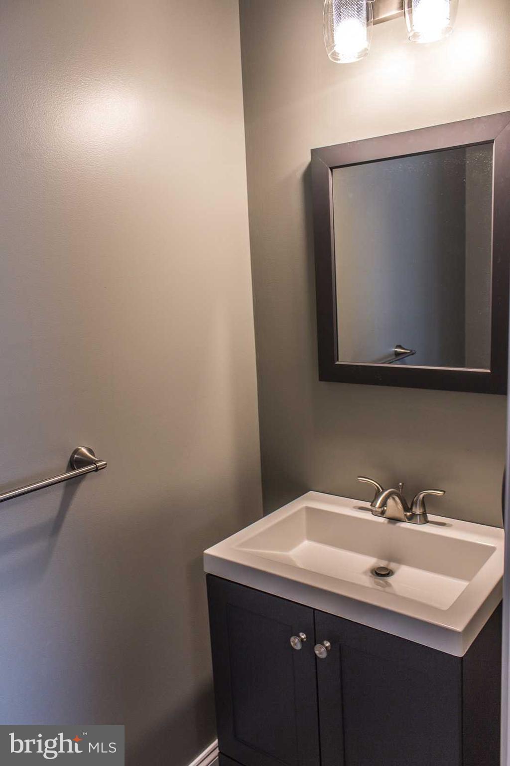 106 German Hill Road Baltimore, MD 21222 - Photo 6 of 29 1/2 Bath on the Main Level