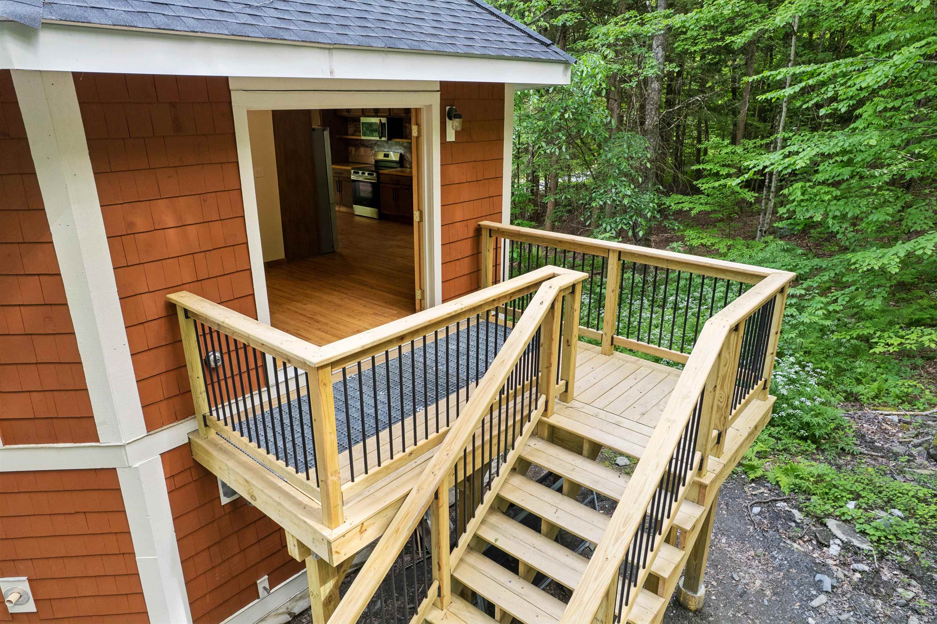 138 Red Maple Lane Randolph, VT 05061 - Photo 4 of 49