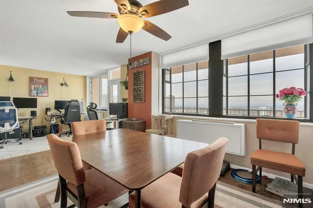 $250,000 | 2150 Center Avenue, Unit 17D, Fort Lee, NJ 07024