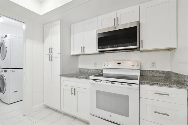 $229,000 | 13612 South Village Drive, Unit 5201, Tampa, FL 33618