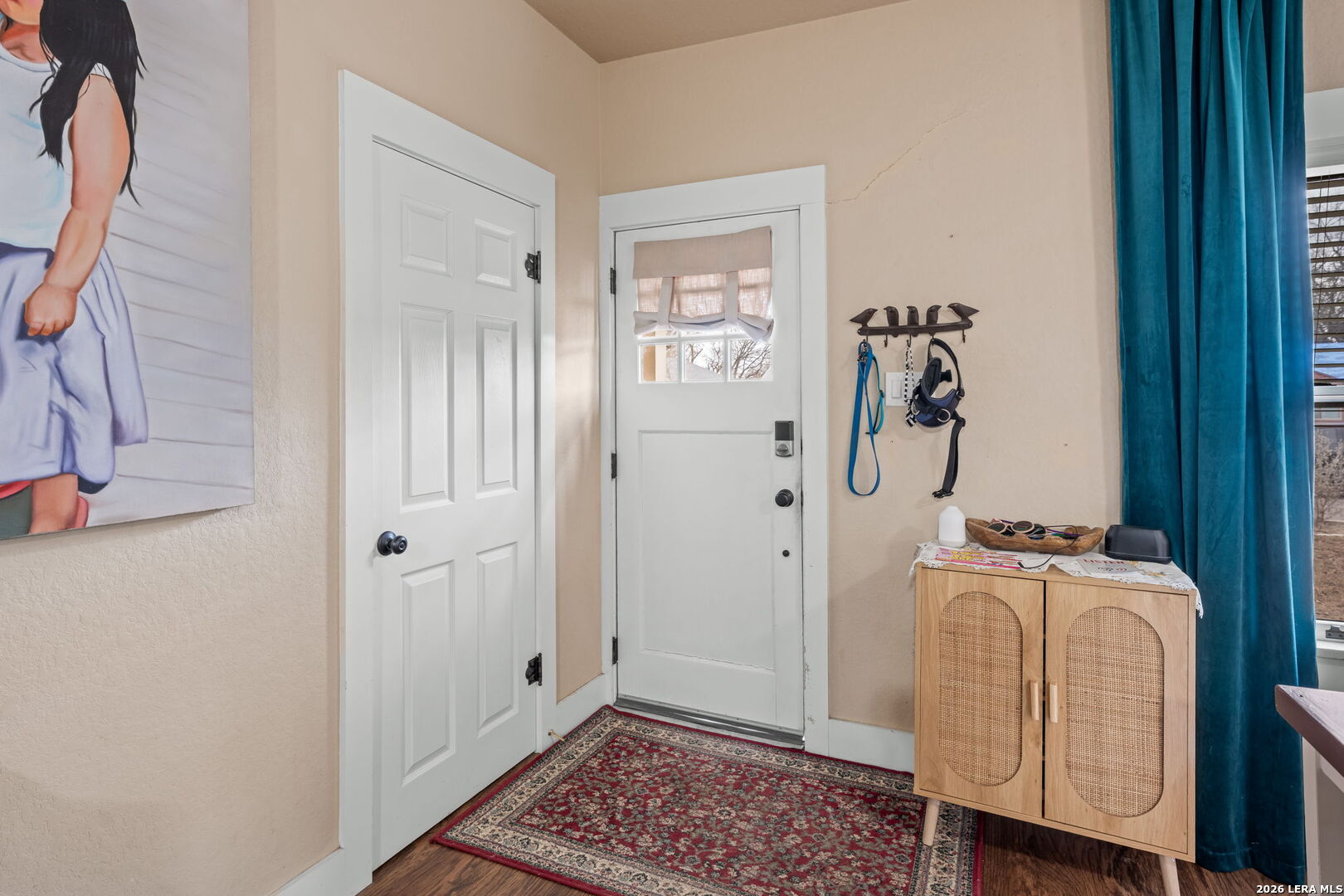 312 Lytle Street Kerrville, TX 78028 - Photo 5 of 17