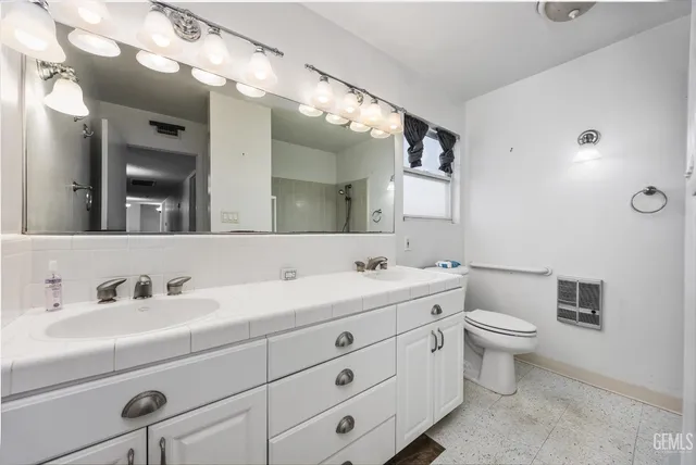 $450,000 | Undisclosed Address, Bakersfield, CA 93314