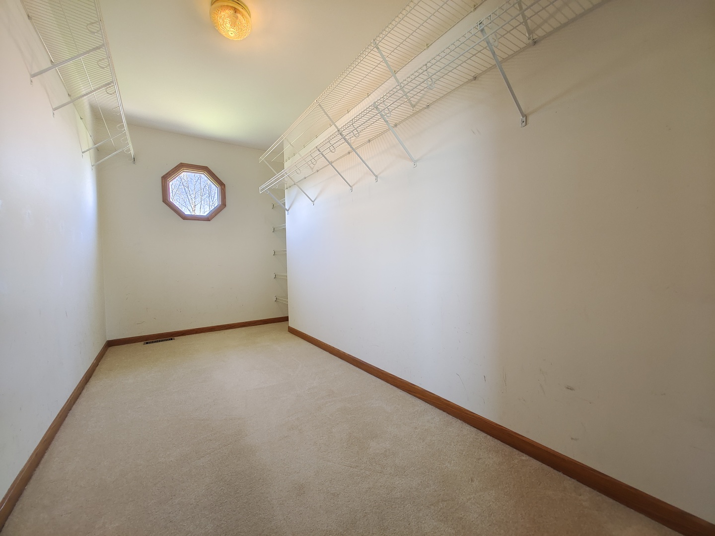 4807 Snapjack Circle Naperville, IL 60564 - Photo 19 of 29 a view of empty room