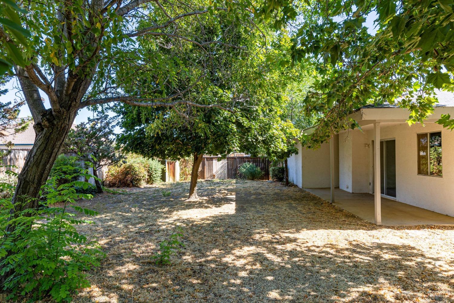 809 Elm Street Tehachapi, CA 93561 - Photo 15 of 16 Gallery Image 15