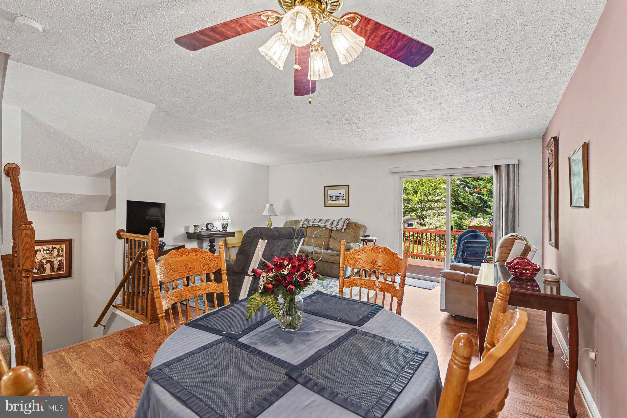 72 Powder View Court Nottingham, MD 21236 - Photo 15 of 26 Cozy dining area with natural light.