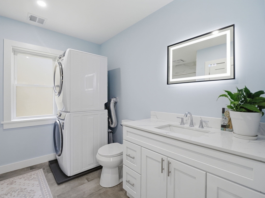 65 Little Turnpike Road Shirley, MA 01464 - Photo 27 of 40