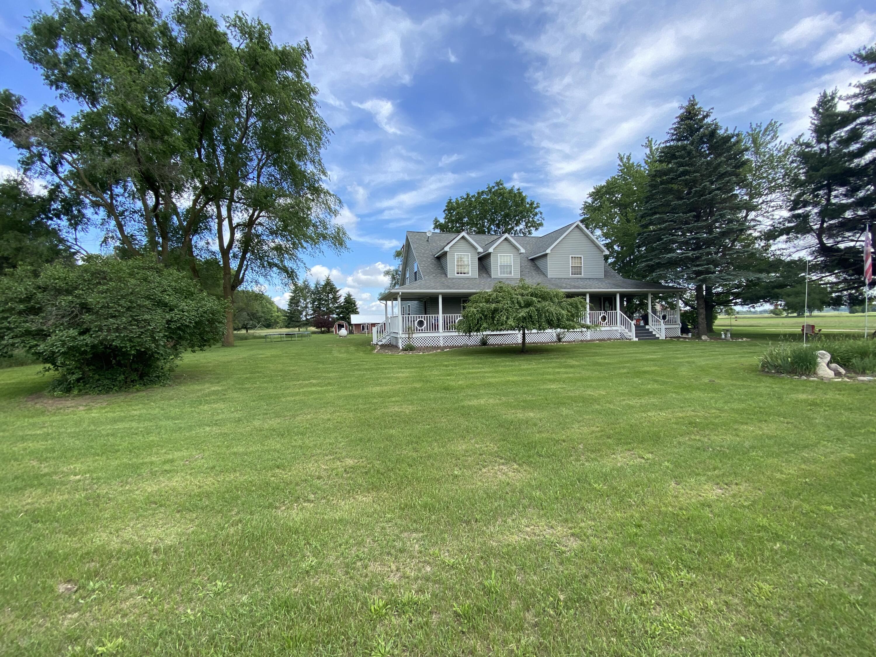 4370 West Fillmore Road Ithaca, MI 48847 - Photo 2 of 43 IMG_5723