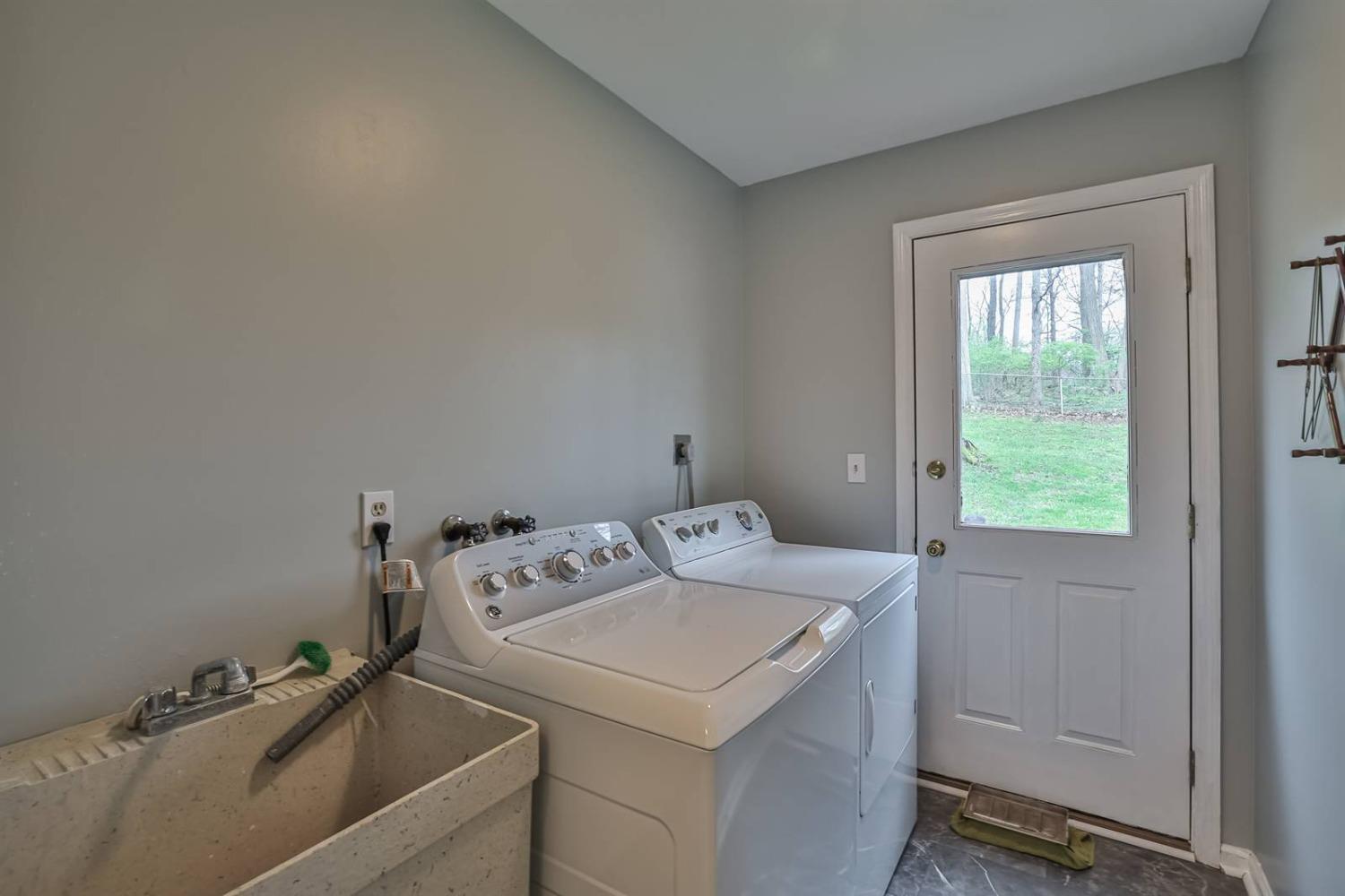 2512 Hunt Road Reading, OH 45236 - Photo 26 of 31
