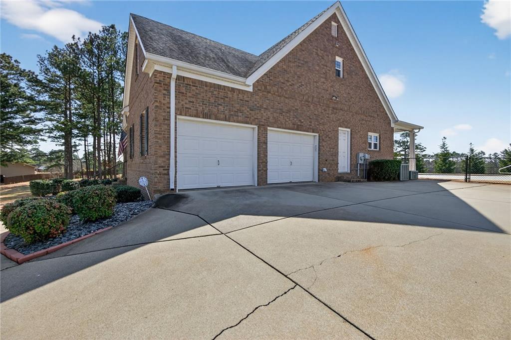8967 Midlothian Court Winston, GA 30187 - Photo 8 of 52