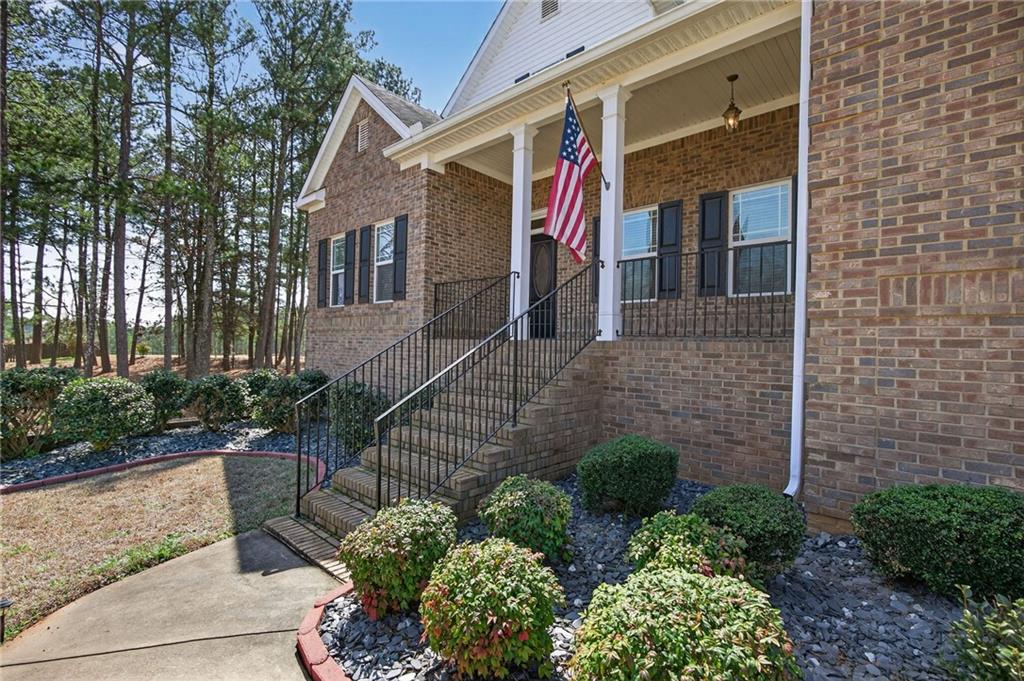 8967 Midlothian Court Winston, GA 30187 - Photo 9 of 52