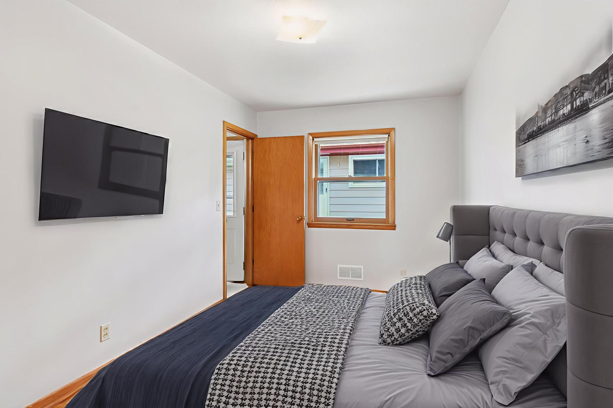 4206 Northeast 2nd Street Columbia Heights, MN 55421 - Photo 31 of 54