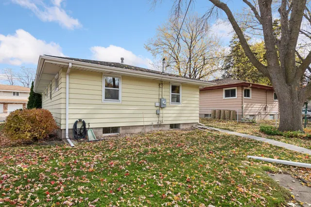 $324,900 | 4206 Northeast 2nd Street, Columbia Heights, MN 55421