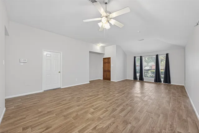 $2,100 | 21484 Palace Pines Drive, Kingwood, TX 77339