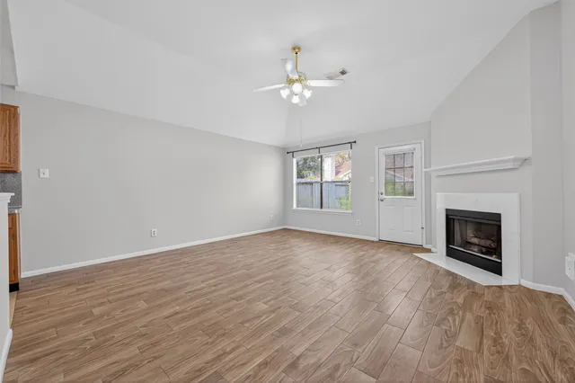 $2,100 | 21484 Palace Pines Drive, Kingwood, TX 77339