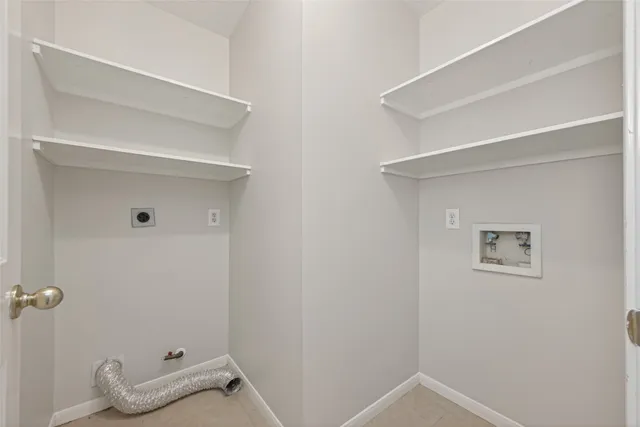 $2,100 | 21484 Palace Pines Drive, Kingwood, TX 77339