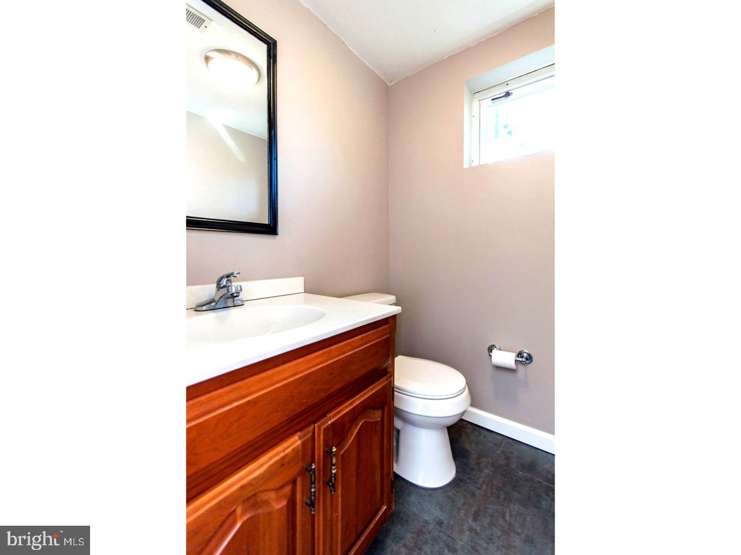 3926 Shelley Road Huntingdon Valley, PA 19006 - Photo 18 of 25 Bathroom