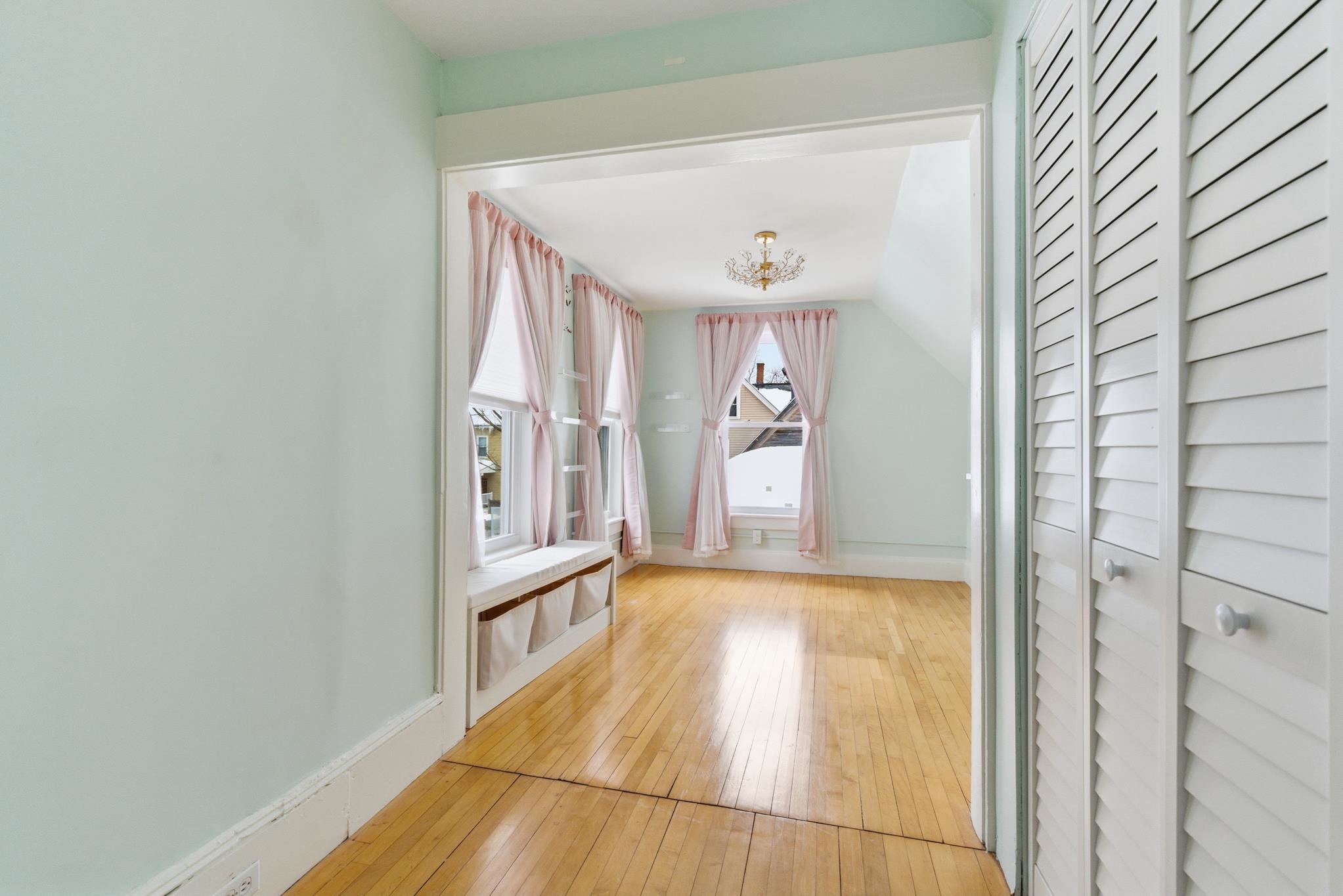 30 Ray Street Manchester, NH 03104 - Photo 32 of 43