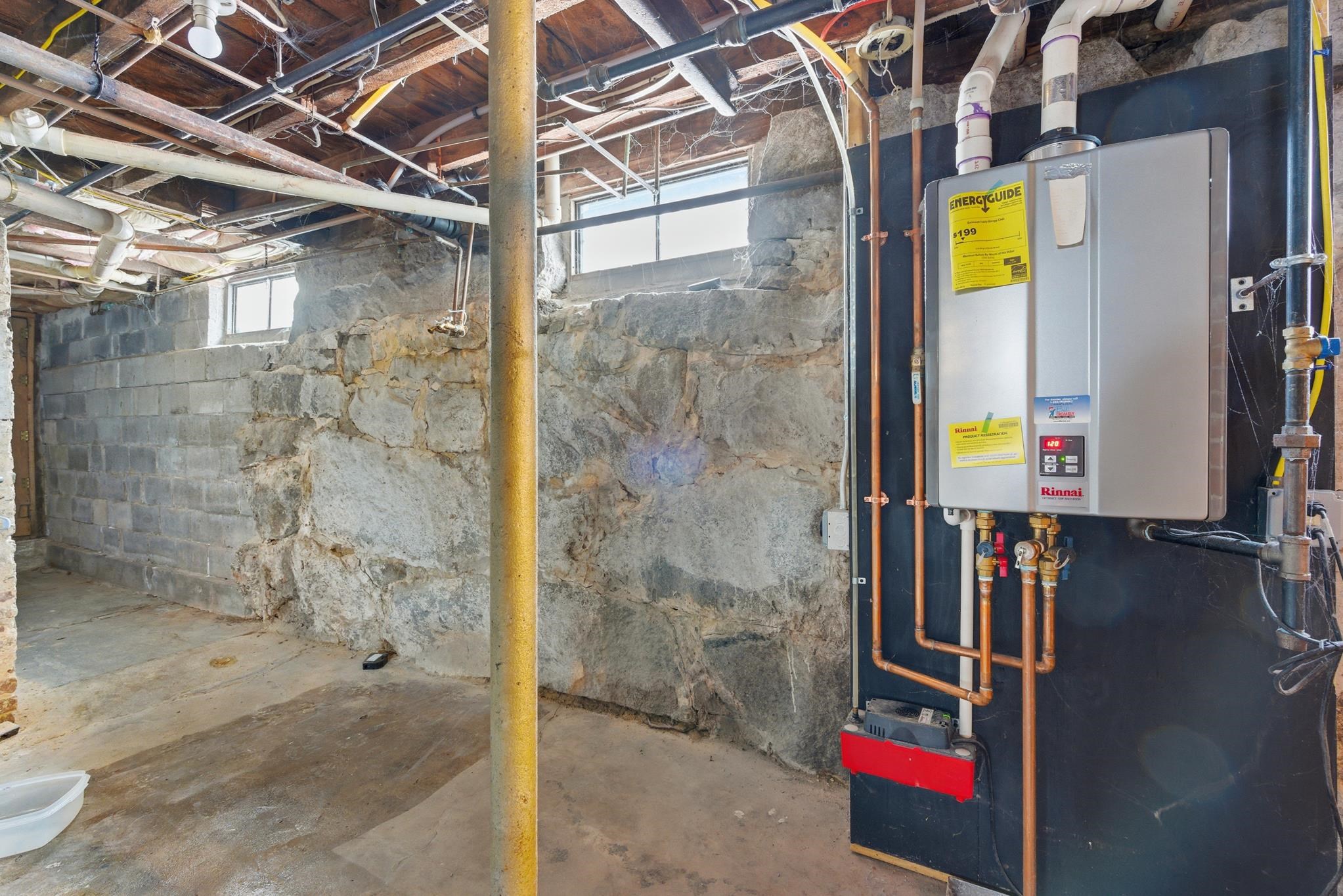 30 Ray Street Manchester, NH 03104 - Photo 41 of 43