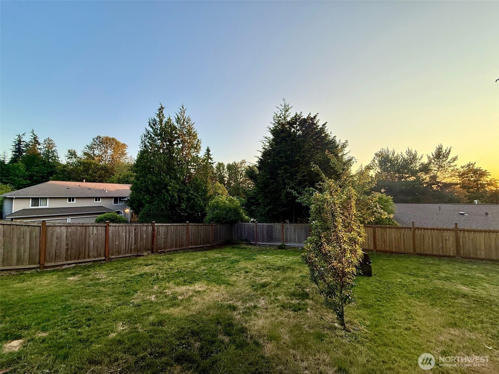 2000 Northeast 27th Street Renton, WA 98056 - Photo 34 of 39 Gallery Image 34